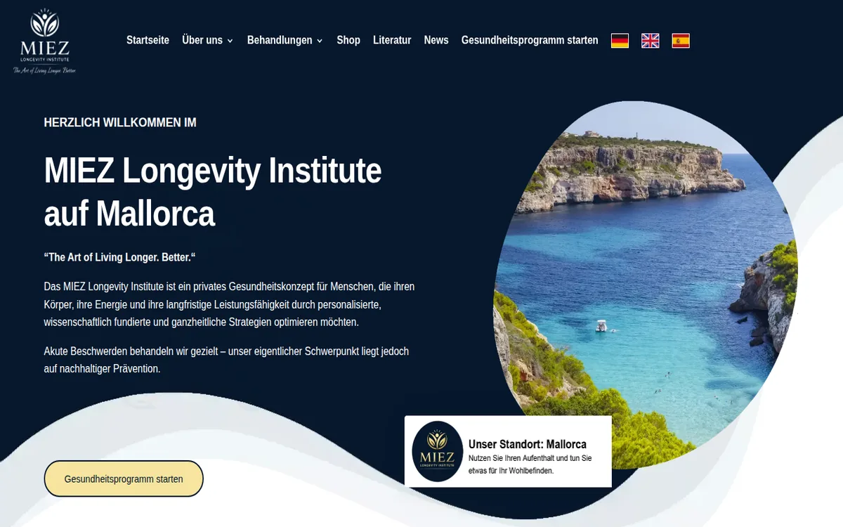 Página de inicio del MIEZ Longevity Institute con la costa de Mallorca